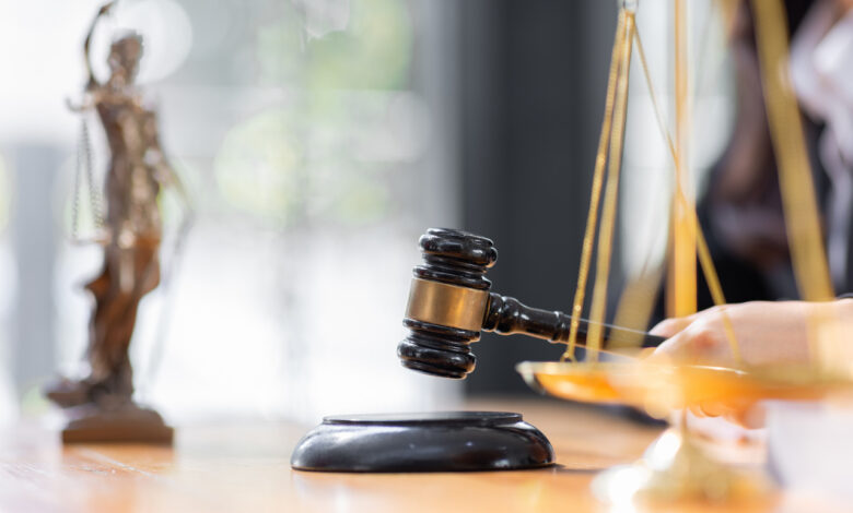 Директор в Могилеве помогал