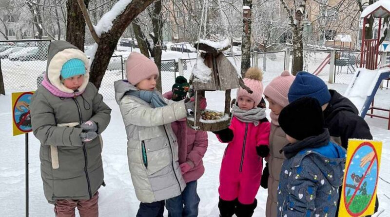 как школьники и дошколята
