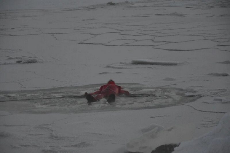 Спасатели прервали операцию