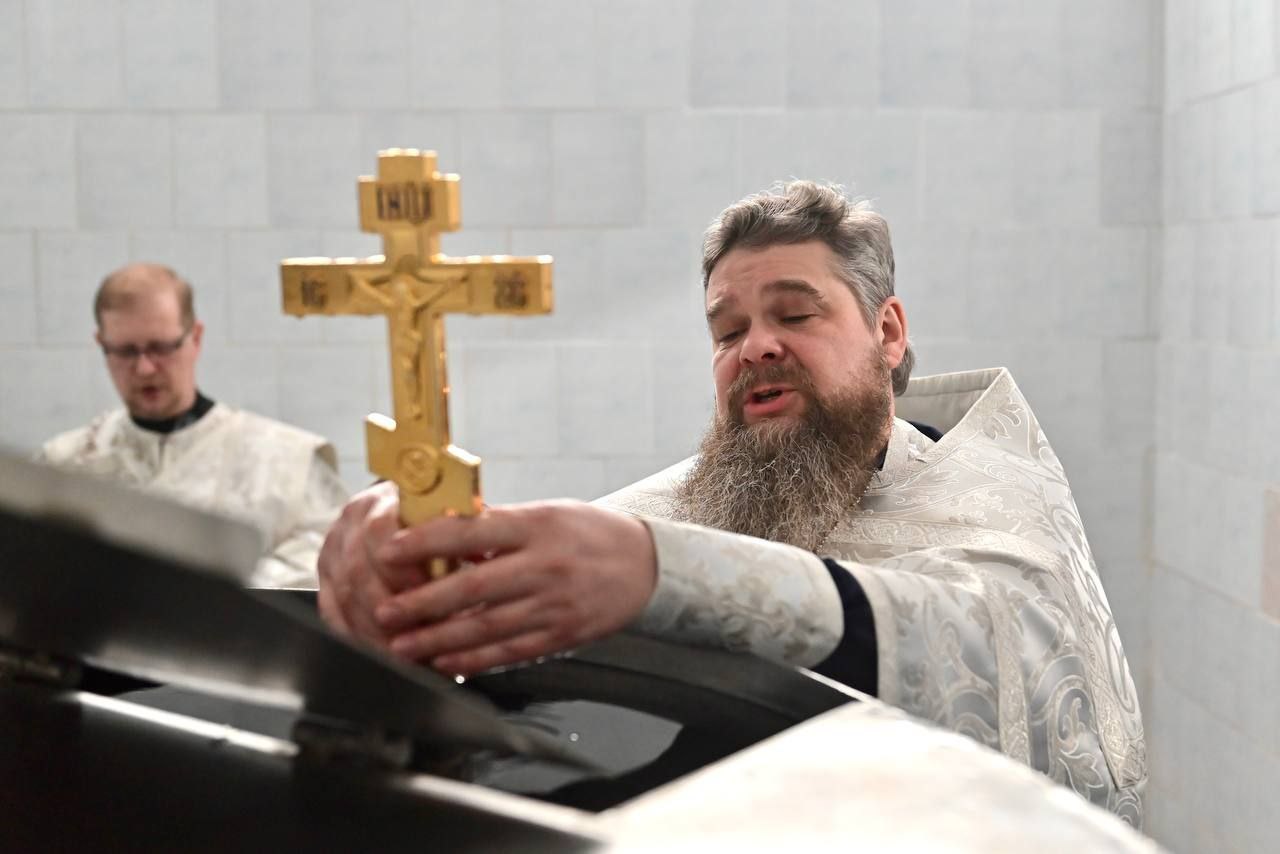 Крещенскую воду для храмов разлили в Поречье