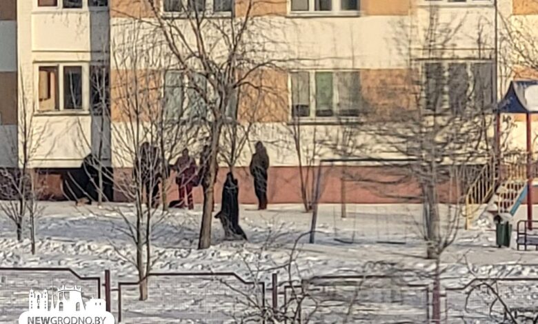 В Гродно рядом с многоэтажкой