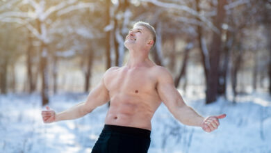 В Гродно на улице заметили спортсмена в одних шортах