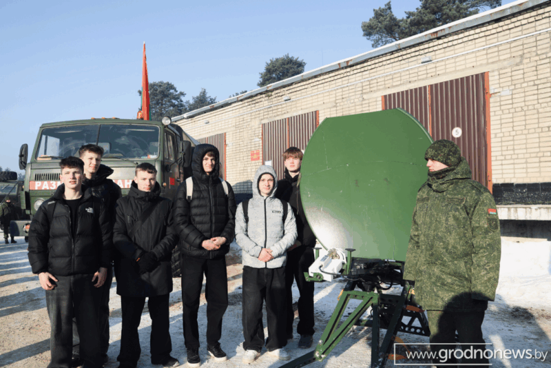 Школьникам Гродно показали