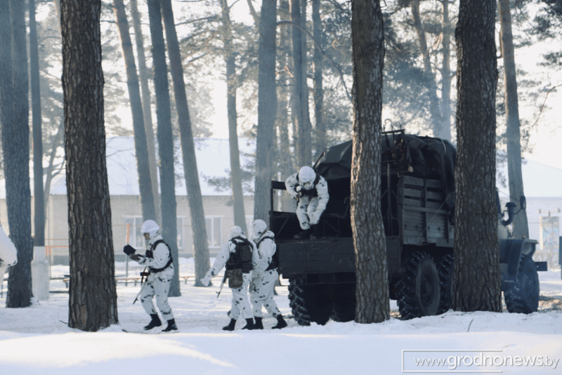 Школьникам Гродно показали