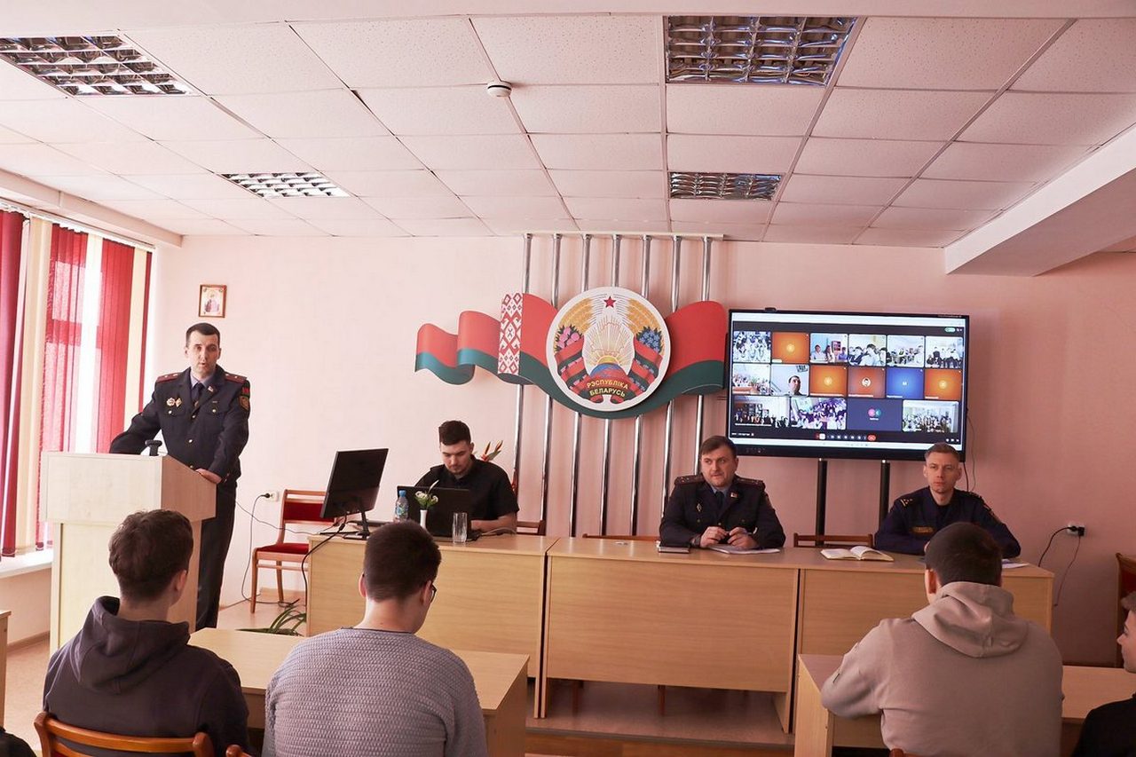 TikTok, игры и «кирпич»