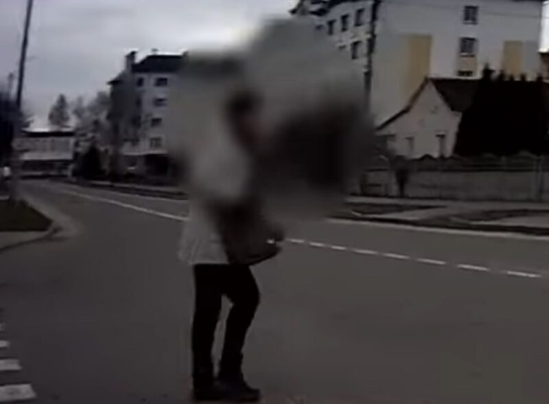 жительница Малорита ударила инспектора