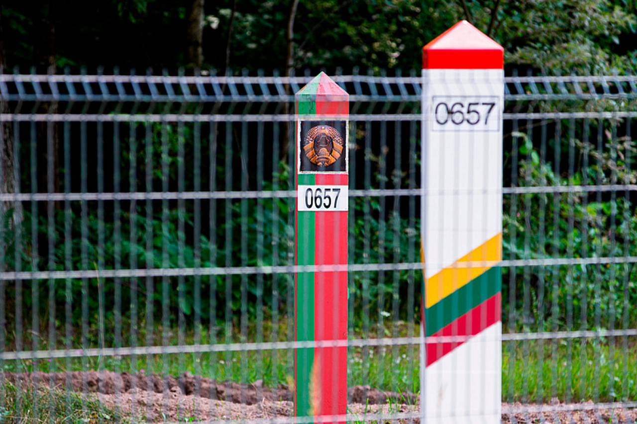 Литва грозит закрыть границу с Беларусью