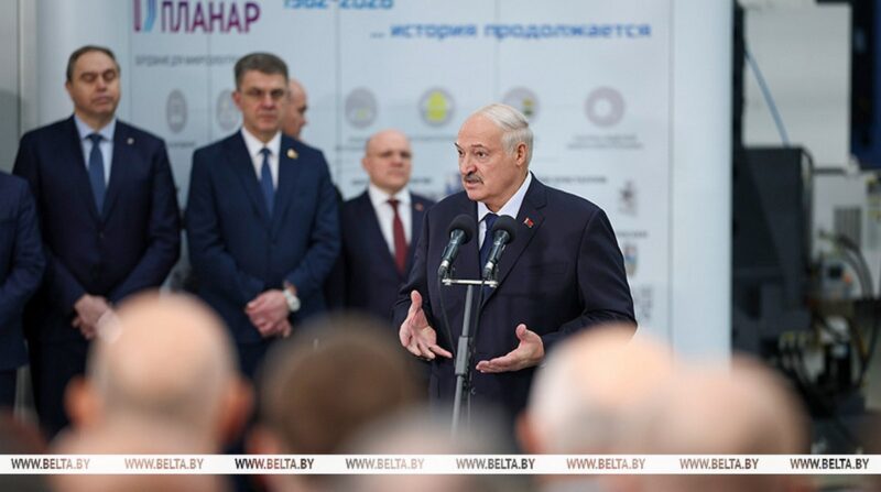 Лукашенко предупредил