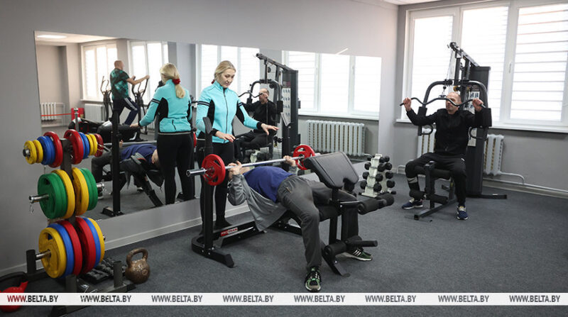 Для слабовидящих работников