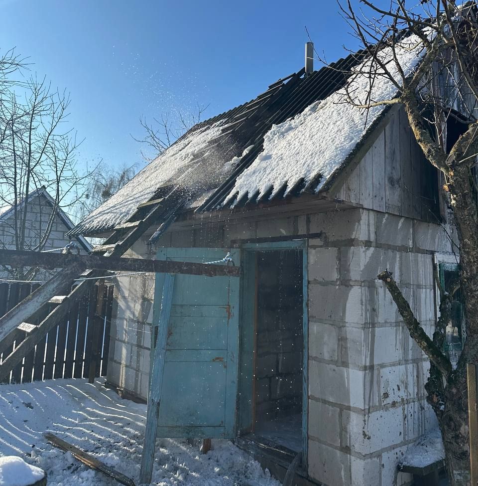 МЧС тушило баню