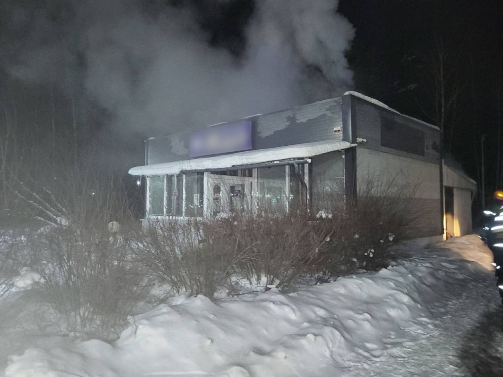  МЧС тушило баню