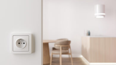 Как розетки помогают экономить
