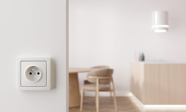Как розетки помогают экономить