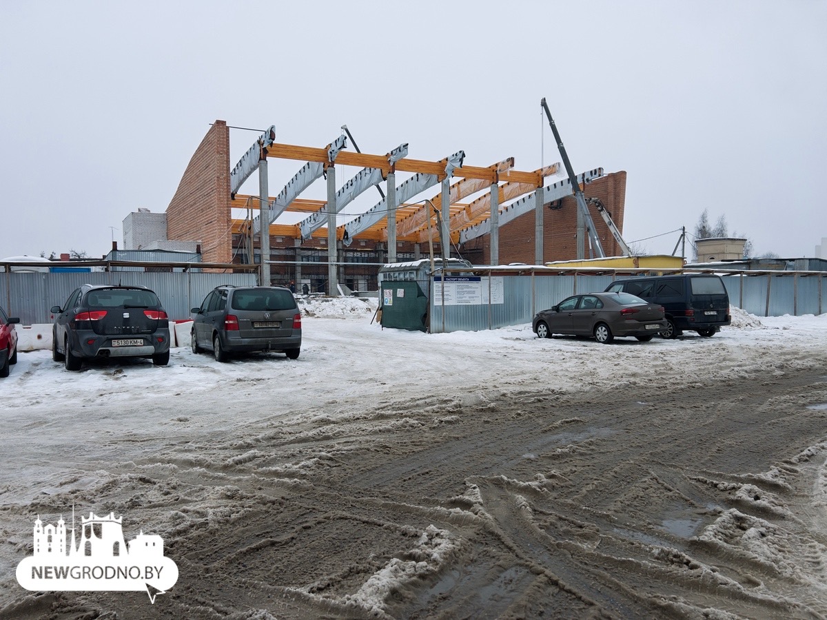 Как продолжается реконструкция бассейна