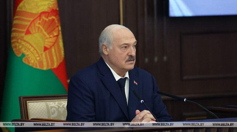 Лукашенко поручил