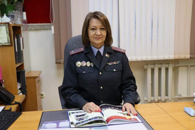 Как женщина-подполковник