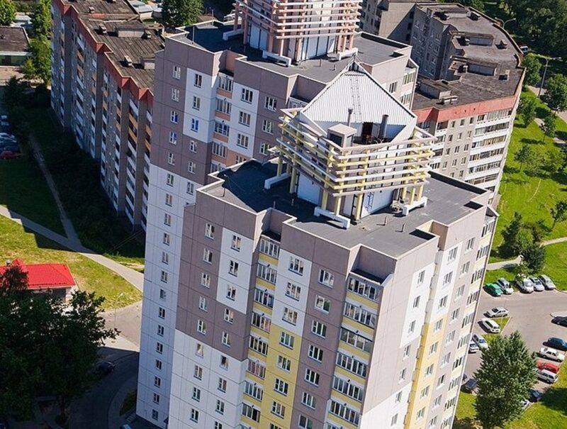 Белорусские дома-«свечки»