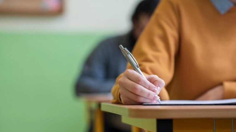 в Минобразования