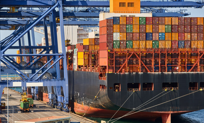 Беларусь планирует построить порт