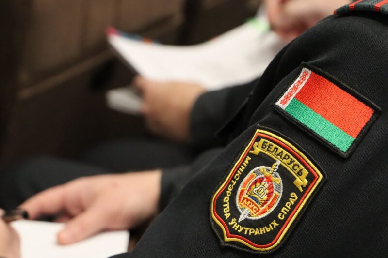 На учет в милиции поставят