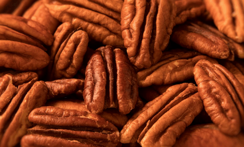 Этот орех снижает «плохой»