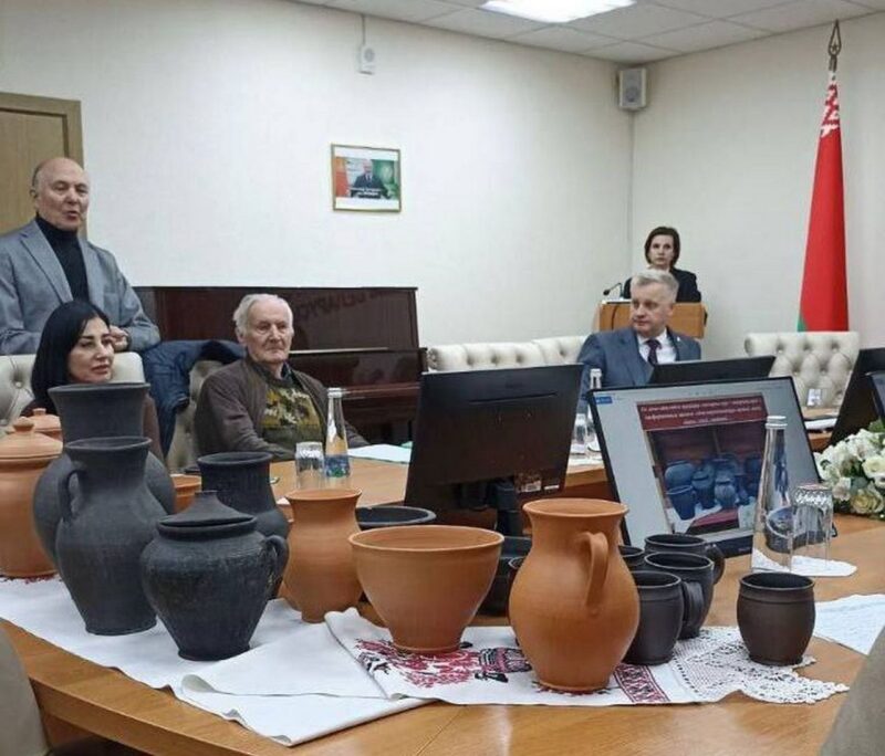 Чернолощеная керамика возвращается