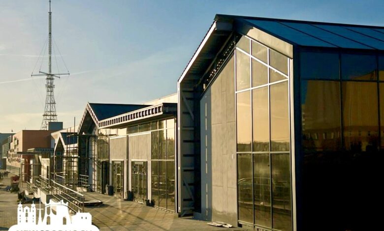 Что за здания пристроили к ТЦ