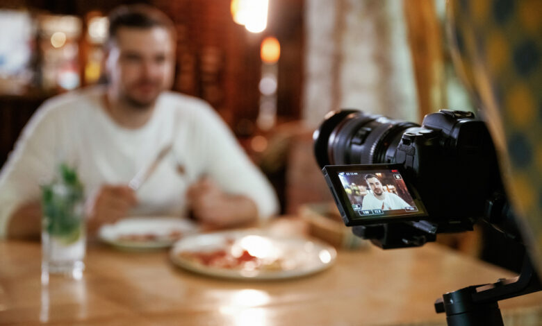 МАРТ исключил ряд блогеров