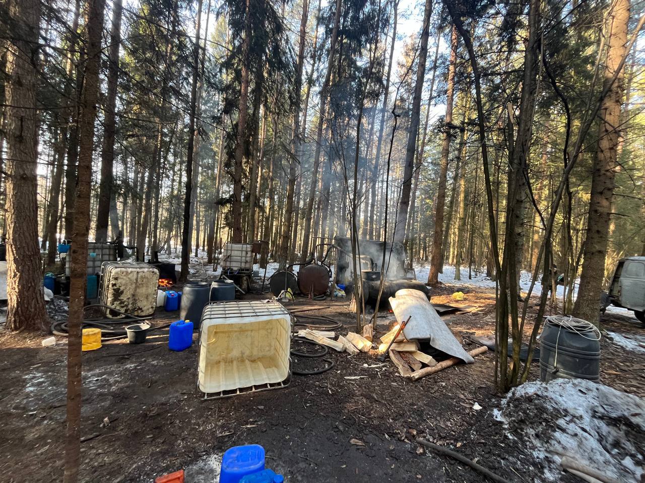 Под Щучином изъято более 200 литров самогона