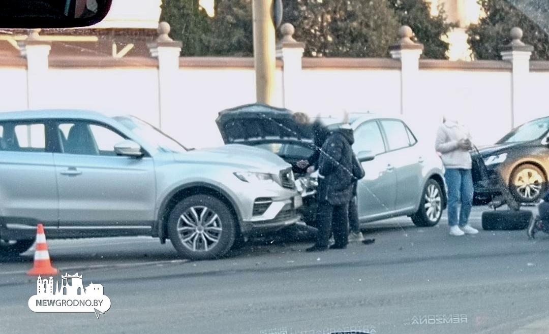 Массовое ДТП на Горновых в Гродно