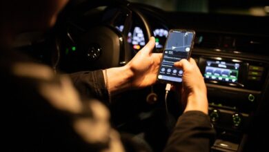 Почему навигатор в машине может