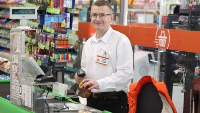 как кассир из