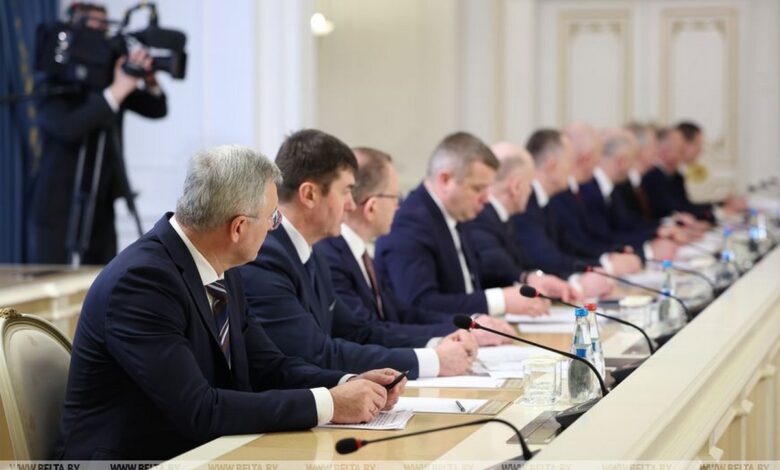 Лукашенко предупредил бизнесменов