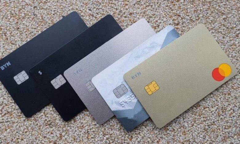 Карты Visa одного