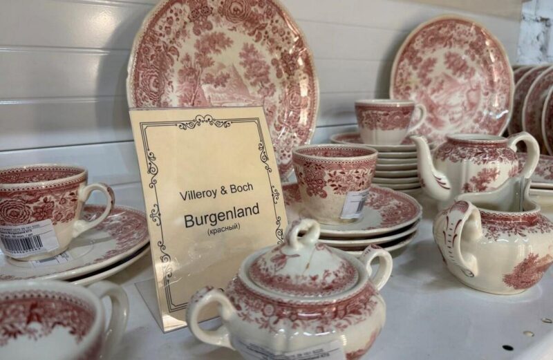 Мебель фарфор зеркала