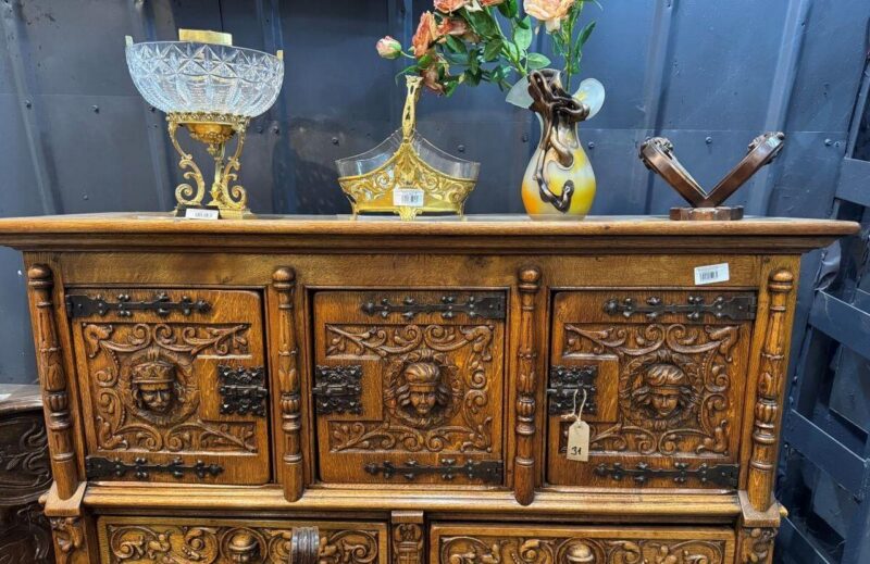 Мебель фарфор зеркала