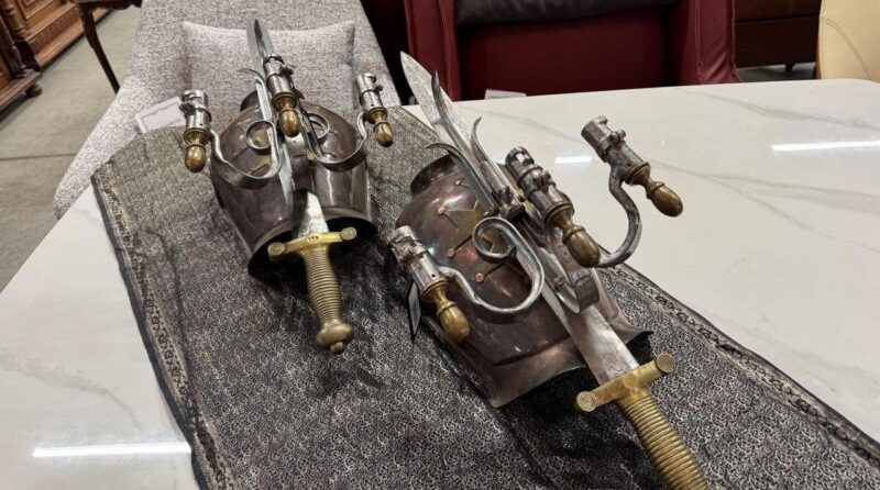 Мебель фарфор зеркала