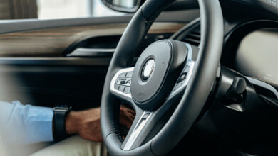 Махинации с BMW и Mercedes: