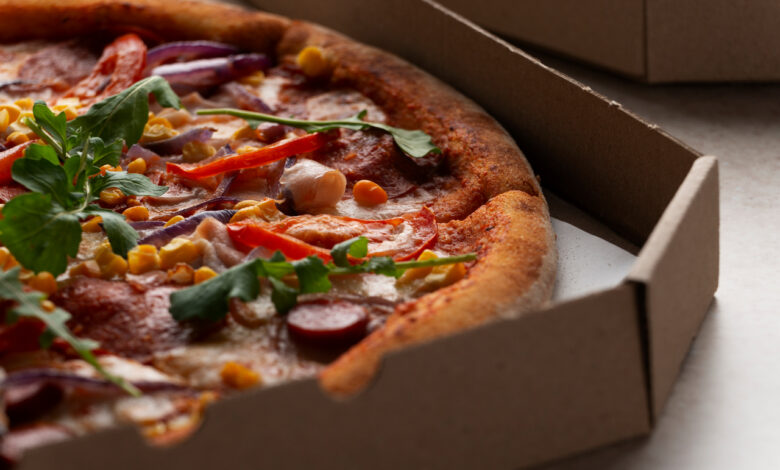 МАРТ выдал предписания пиццериям