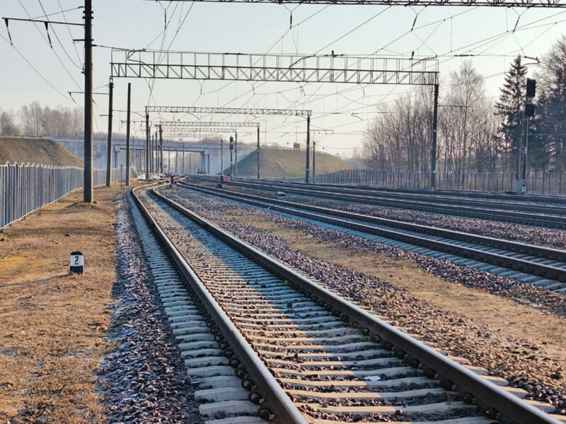 Посмотрите как строят железную