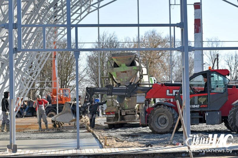 В Волковыске строят крытый 