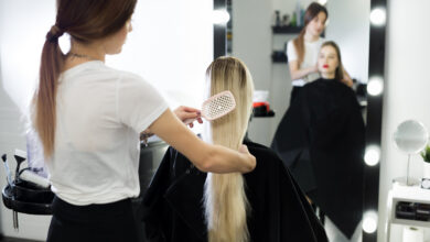 Может ли парикмахер вести