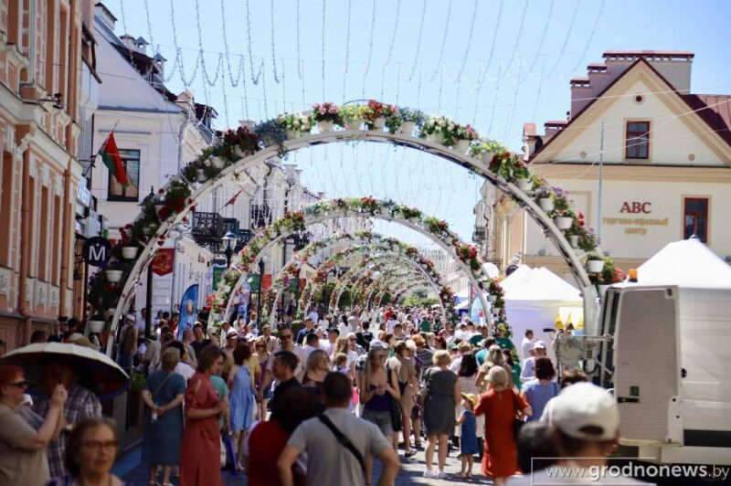 гродненцев спрашивают о судьбе