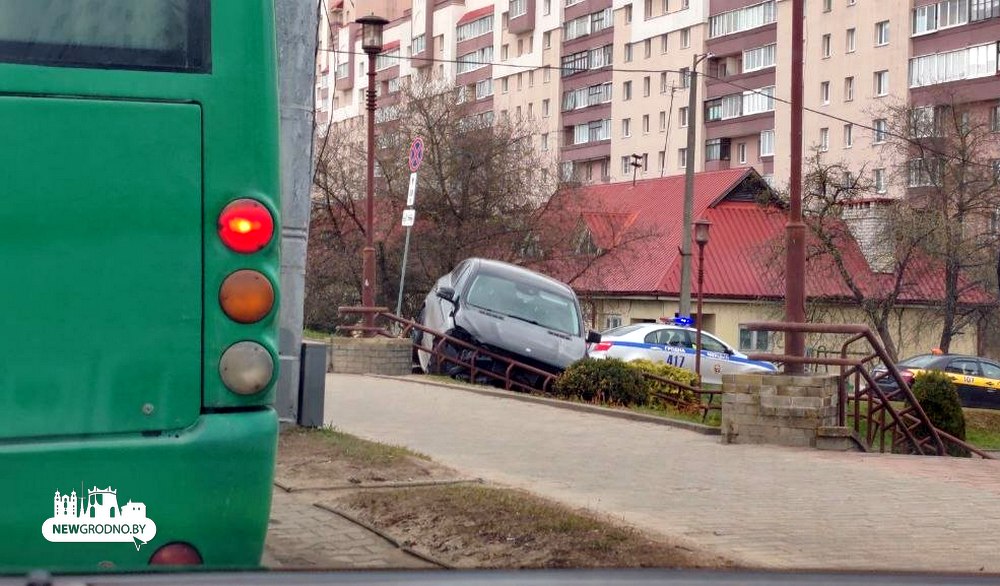 <script async data-src="https://telegram.org/js/telegram-widget.js?22" data-telegram-post="newgrodno/83178" data-width="100%"></script>