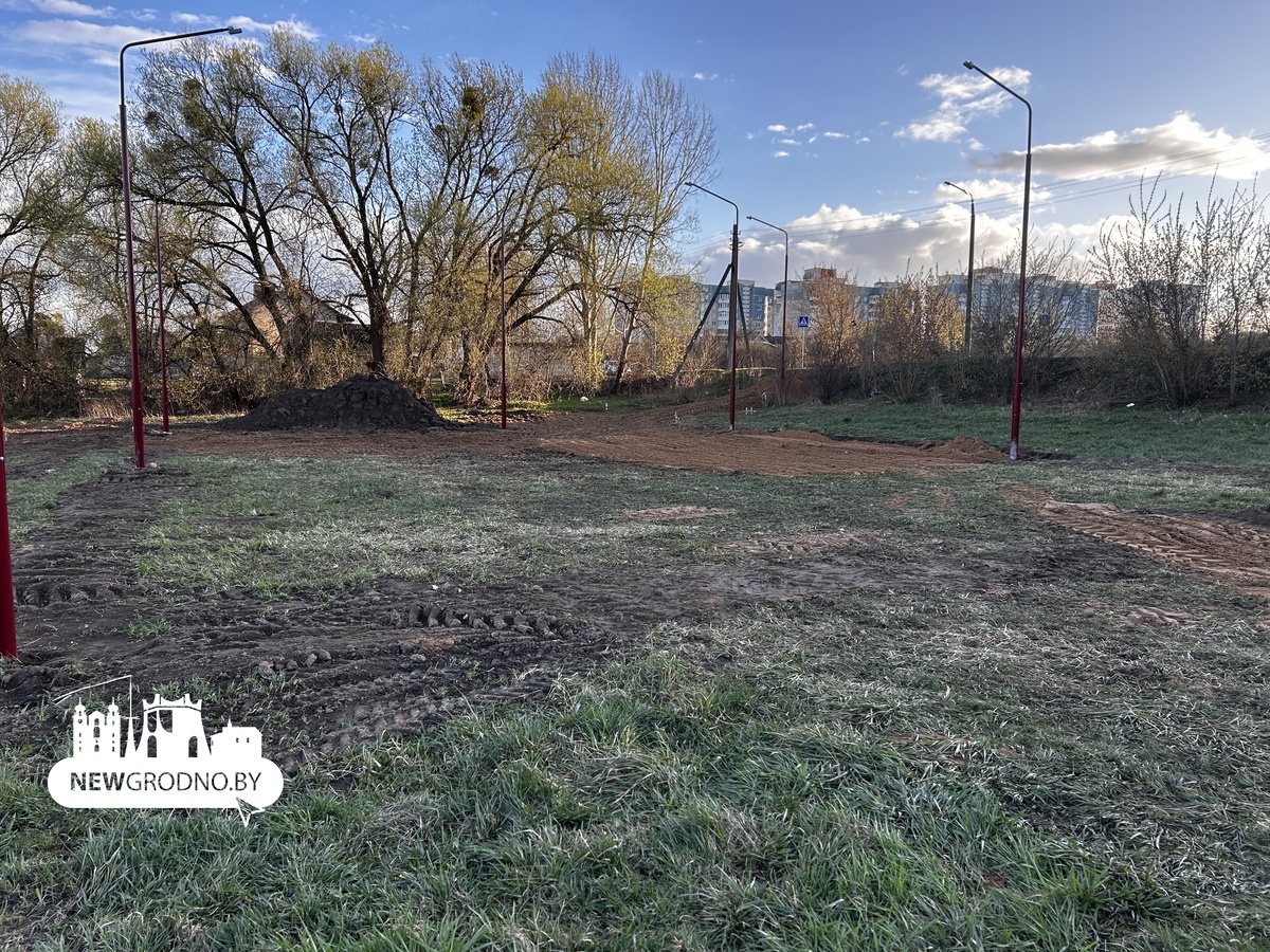 Две новые площадки для выгула собак