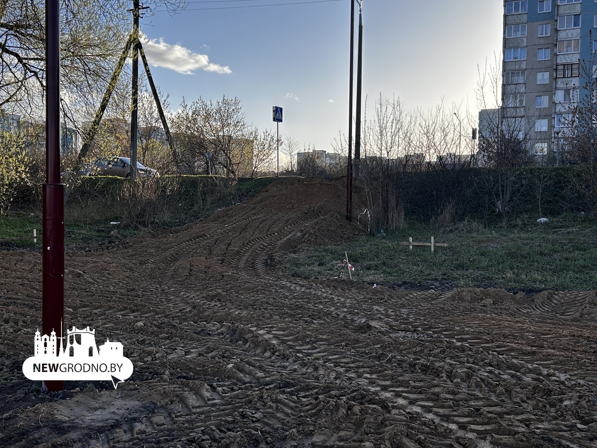 Две новые площадки для выгула собак