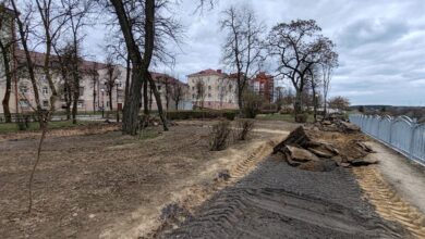 Продолжается обновление «старого» сквера в Гродно