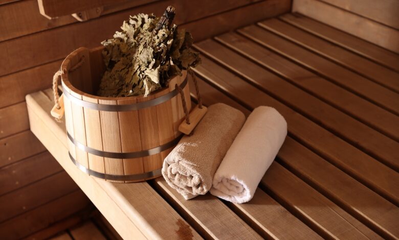 18 лет в мужской бане: