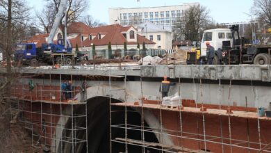 реконструкцию моста через Юрисдику