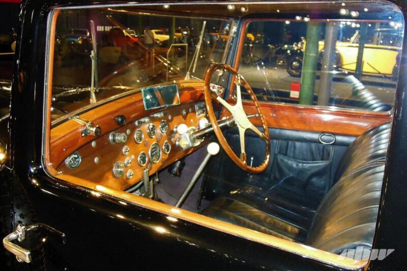 «Автомобильный Лувр»: репортаж